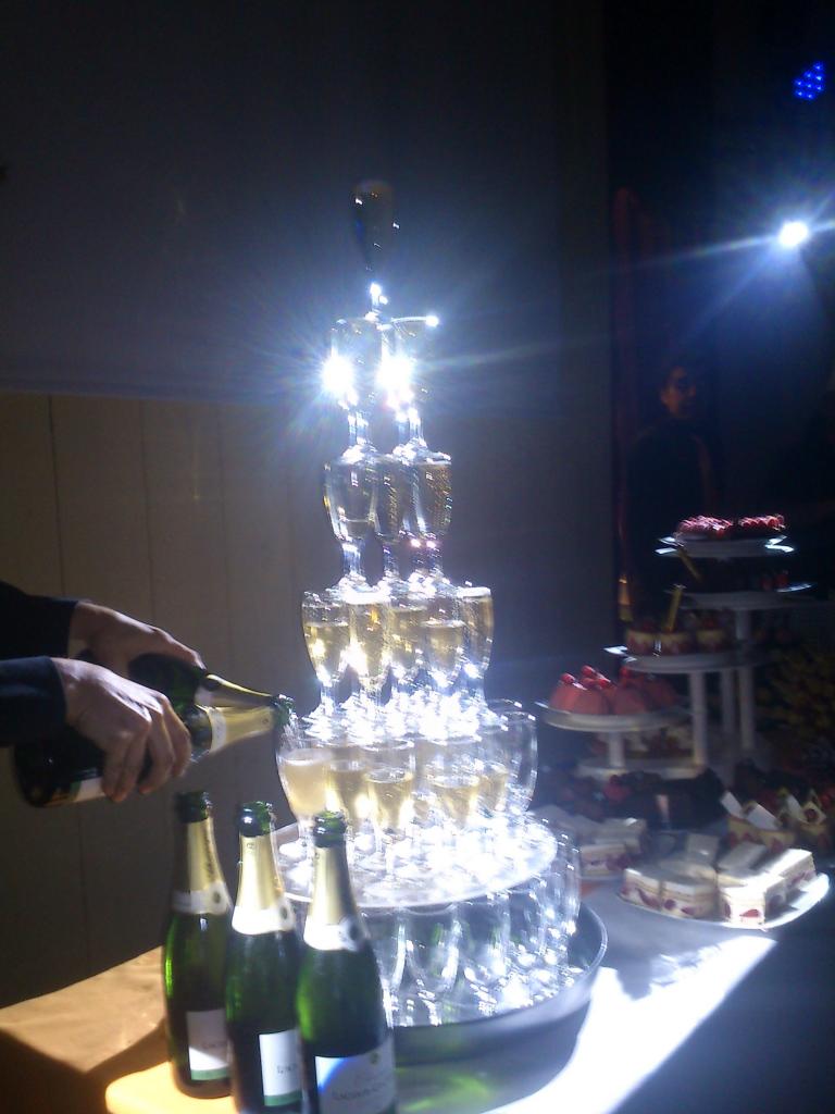Fontaine à champagne en lumière ! _1